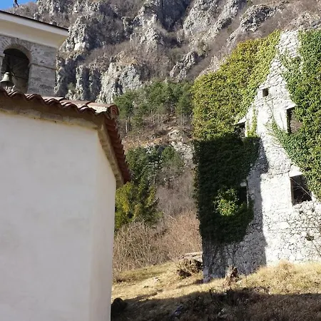 Pensjonat Le Stanze Di 'mondo Tramonti di Mezzo